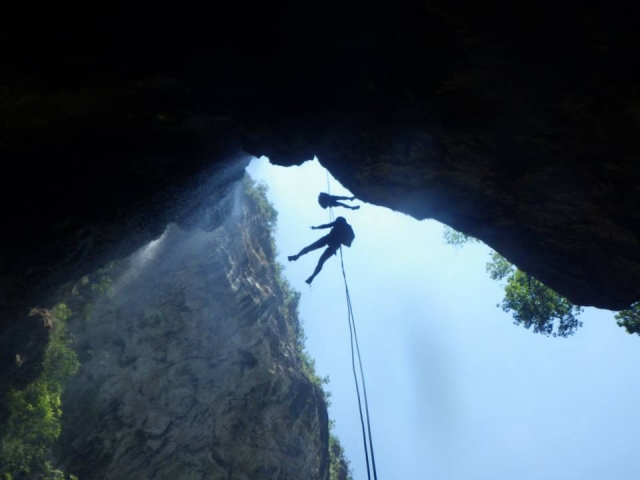 Rappel y descensos